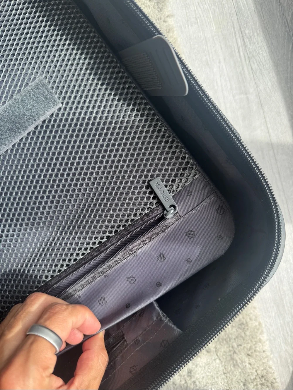 Rimowa Essential Sleeve Cabin Carry-On Suitcase - Black
